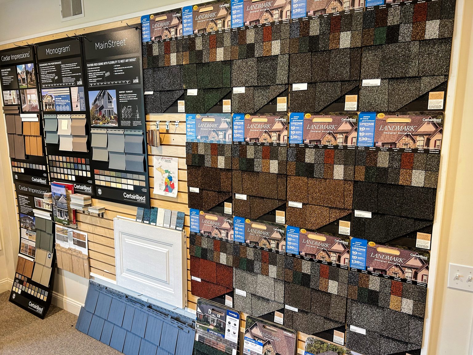 Tour the PiersonGibbs Homes Design Center Showroom